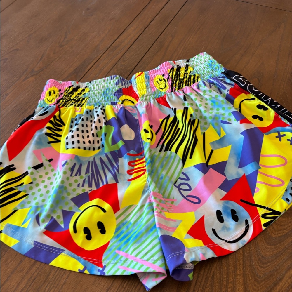 Zumba Fitness Multicolor Smiley & Geometric Print Shorts